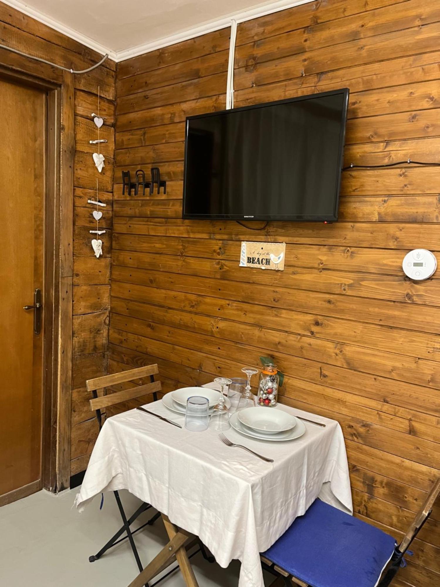 Lo Chalet Del Relax Carrara Buitenkant foto